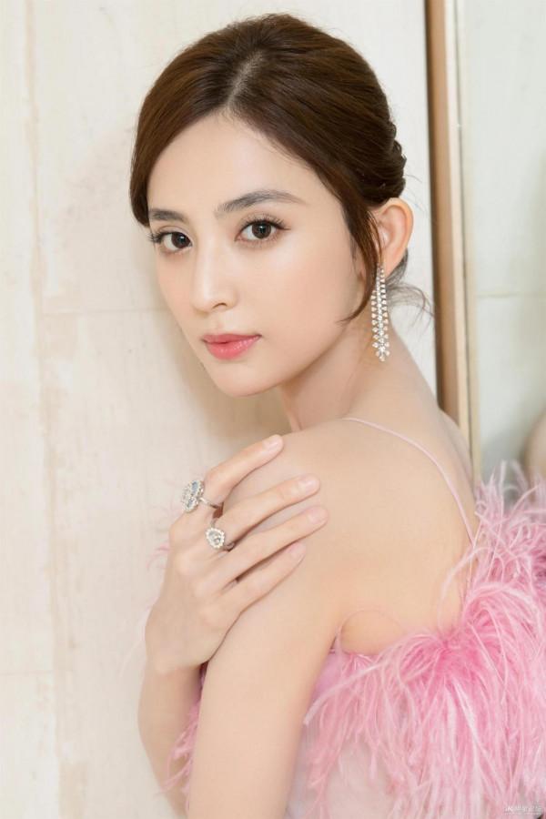 古力娜扎,美到心發慌 古力娜扎,美到心發慌