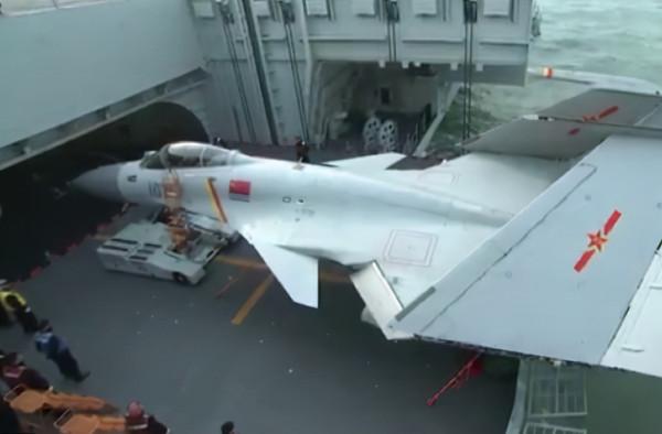 沈飛又憋了個大招，改進型殲15曝光6項改進，彌補8年前最大遺憾