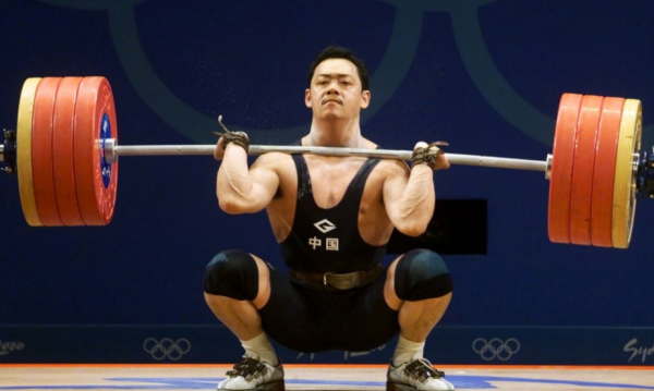 人生贏家佔旭剛：19歲進國家隊，取得世界舉重冠軍，退役迎娶空姐