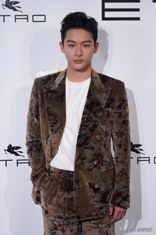 小崔愛吃瓜：周也，張晚意，劉浩存，王鶴棣，徐夢潔