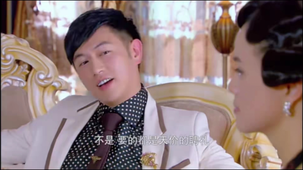 《烽火佳人》允唐鍾情青平，霆琛復仇佟家卻被毓婉善良打動