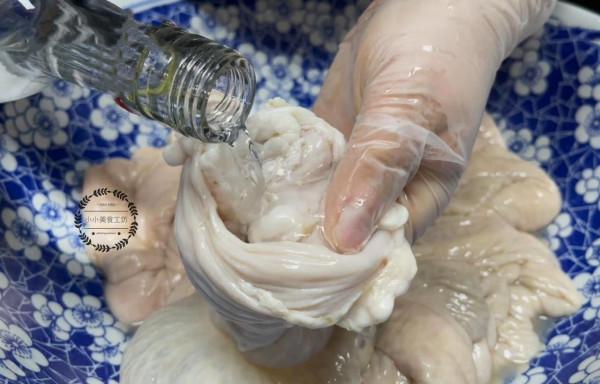 洗豬大腸,加醋加鹼都不夠,大廚教你5步驟,輕鬆去腥臭,真乾淨 洗豬大腸,加醋加鹼都不夠,大廚教你5步驟,輕鬆去腥臭,真乾淨