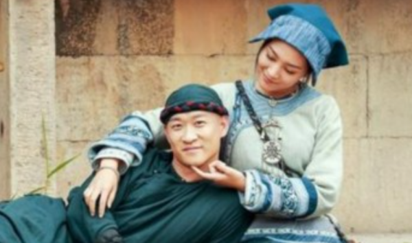 曹雲金演出時打過岳雲鵬？大鬧生日宴後，燒餅為何會想跟著離開？