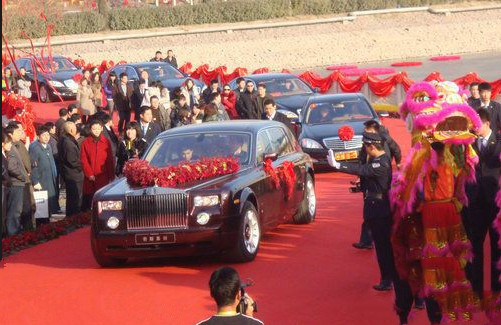 從“首富”到被“懸賞”,曾花5000萬娶車曉的李兆會,經歷了什麼 從“首富”到被“懸賞”,曾花5000萬娶車曉的李兆會,經歷了什麼