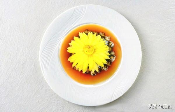 香水蓮花螺、雞肋河篤鮮、脆皮雙色豆腐