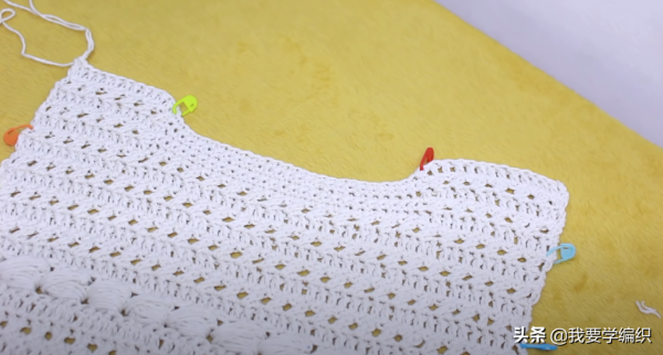 時尚顯氣質的修身鉤針女裙,半高領棗花裙教程,外穿或內搭都好看 時尚顯氣質的修身鉤針女裙,半高領棗花裙教程,外穿或內搭都好看