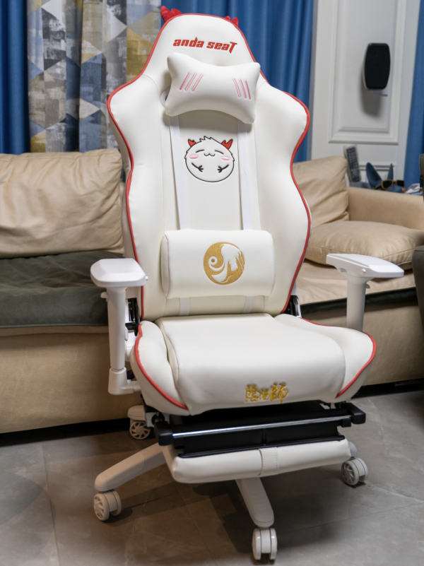 懶癌玩家的書房，小電競桌面改造雜談