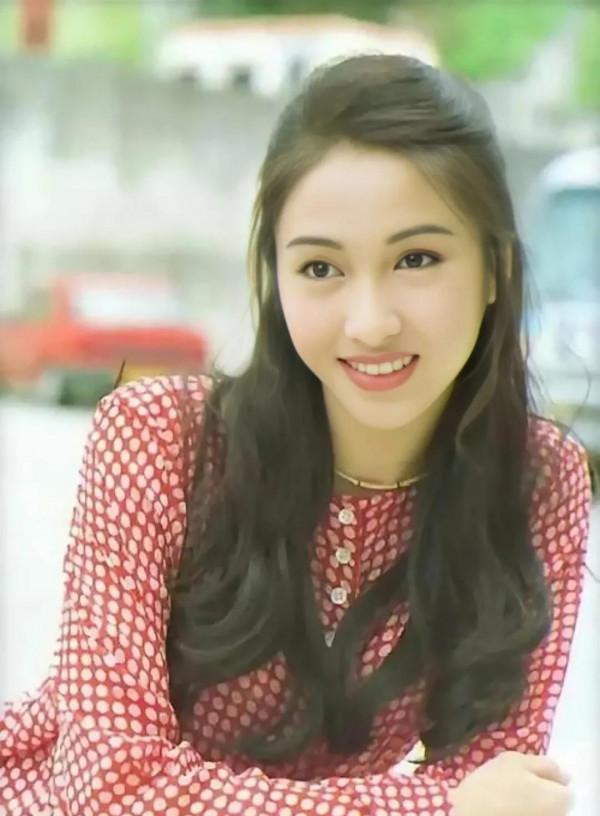 黎姿年輕時美照