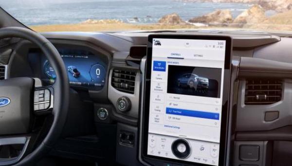 “硬漢”變“鮮肉”？大G、猛禽等車推電動版，引進國內還加價嗎