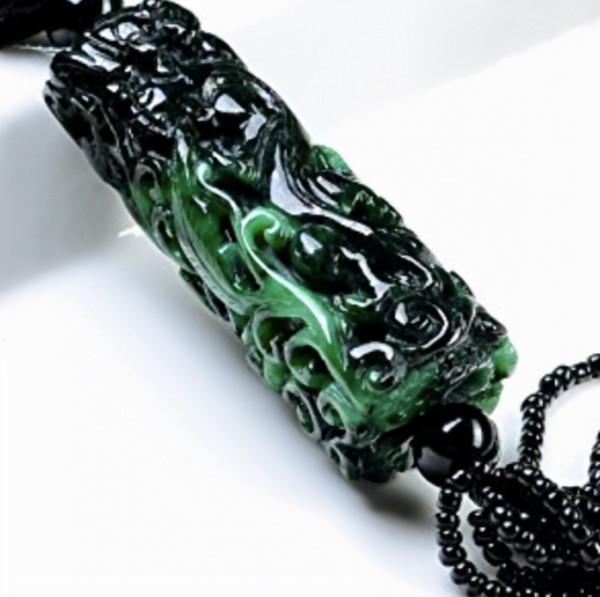 聽起來很霸氣的鐵龍生翡翠價值如何呢