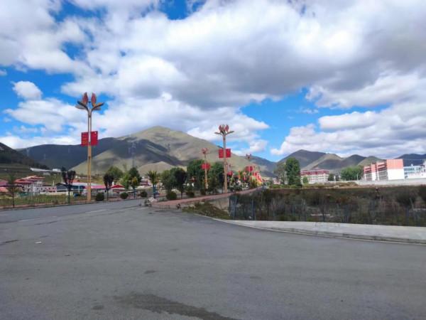 自駕小車從拉薩到格爾木青藏公路記 自駕小車從拉薩到格爾木青藏公路記