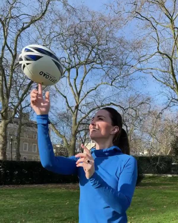 王的官宣：凱特正式接手哈里職務，真是長劍橋威風滅哈里梅根氣勢