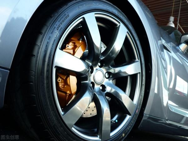 新能源電池 突破性迭代，這些板塊或將迎來上漲契機