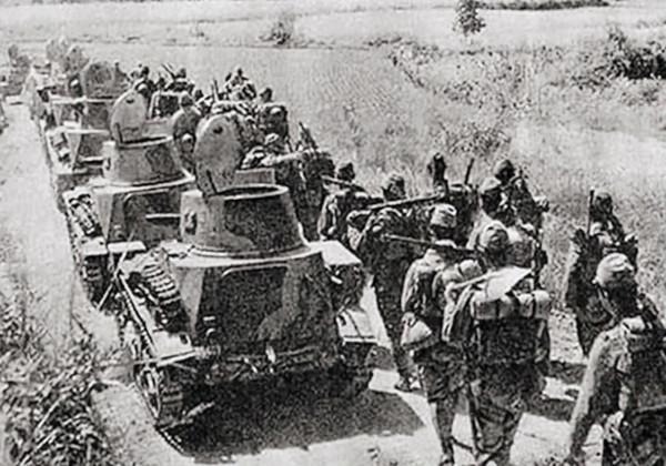 一泡尿，送走一名日本高階指揮官，中國老兵42年後才知自己立大功