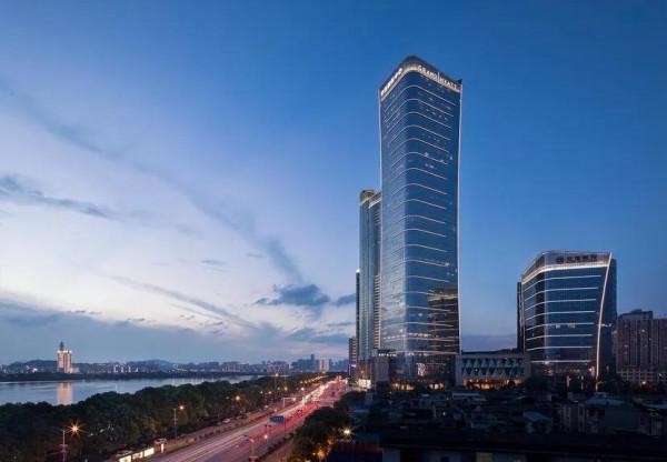 有房的希望漲,沒房的希望跌,為何高房價“崇拜”入人心? 有房的希望漲,沒房的希望跌,為何高房價“崇拜”入人心?