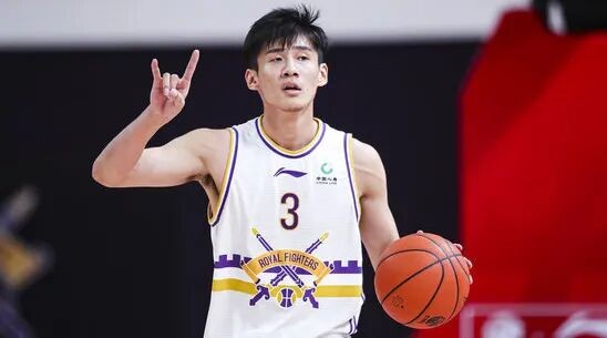 3訊息!CBA悍將打松4顆牙,王晗跪地執教,遼寧迎來生死戰 3訊息!CBA悍將打松4顆牙,王晗跪地執教,遼寧迎來生死戰