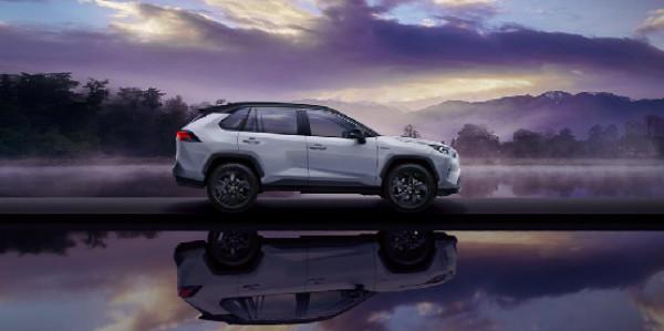 韓國歐巴遇見日系美男 第五代途勝L與RAV4榮放能碰撞出怎樣的火花 韓國歐巴遇見日系美男 第五代途勝L與RAV4榮放能碰撞出怎樣的火花