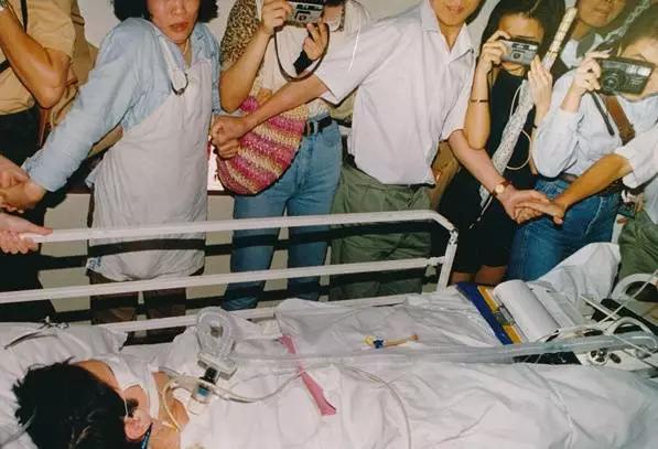 “憂鬱才子”陳百強，為何在初戀女友生日前4天結束生命？