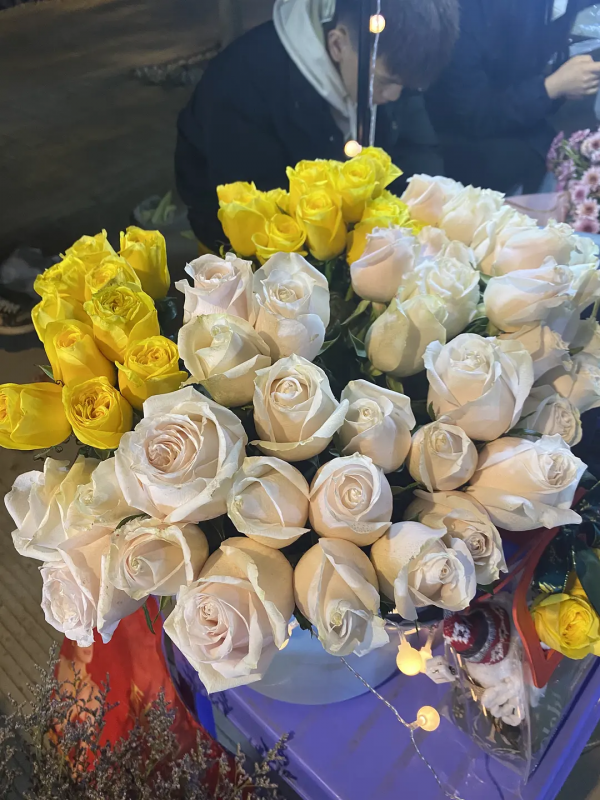 雲南紅河蒙自，大樹寨夜市