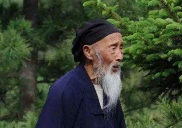 淵回修行：道家文化八部金剛長壽功如何練習？看張至順老師的影片