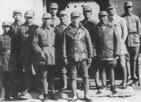 1950年援越抗法，朱德力薦林彪掛帥，毛主席為何連連搖頭