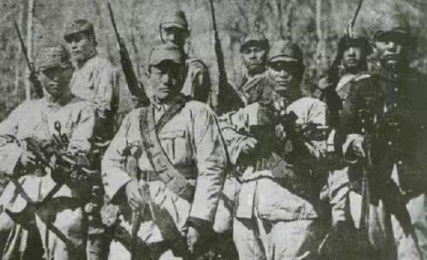 害死楊靖宇將軍的叛徒程斌,解放後成為軍官,最後因一場大雨暴露 害死楊靖宇將軍的叛徒程斌,解放後成為軍官,最後因一場大雨暴露