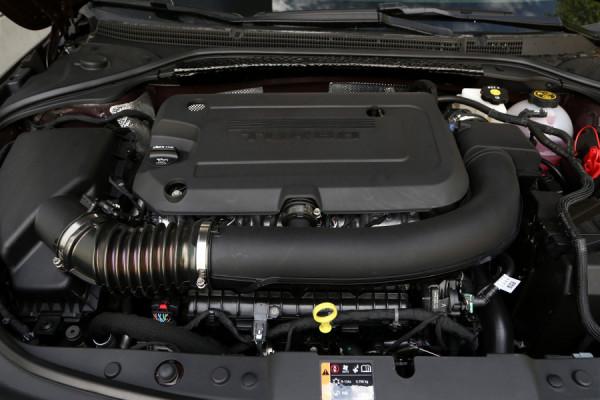 豪華有排面!30萬買商務座駕 別克君越艾維亞vs豐田亞洲龍 豪華有排面!30萬買商務座駕 別克君越艾維亞vs豐田亞洲龍