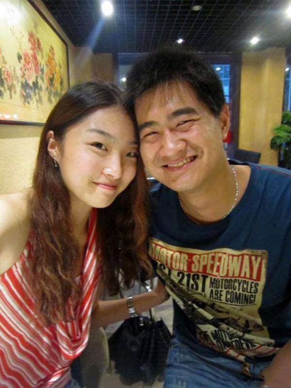 七刀,以愛之名。央視女主播數年熱戀竟惹殺身禍,殞年25歲 七刀,以愛之名。央視女主播數年熱戀竟惹殺身禍,殞年25歲