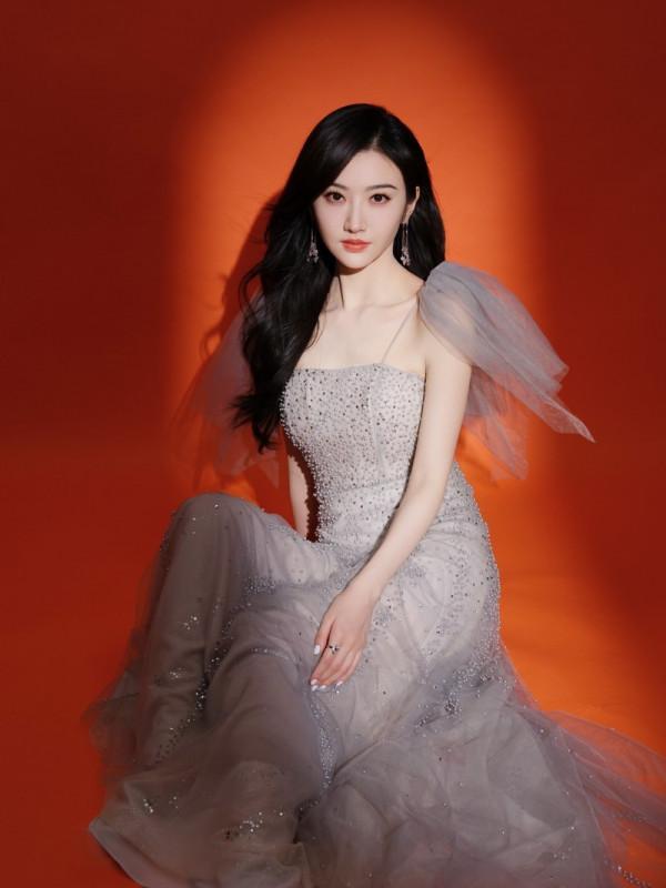 景甜 Silvia Elia 星河薄紗禮服空降資生堂美髮護髮釋出會現場 景甜 Silvia Elia 星河薄紗禮服空降資生堂美髮護髮釋出會現場