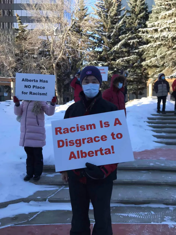 Jason Kenney 道歉！阿省數百民眾新年當天舉行抗議活動