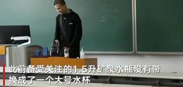 北大“韋神”再現,短髮幹練精神足,網友:這次帥多了 北大“韋神”再現,短髮幹練精神足,網友:這次帥多了