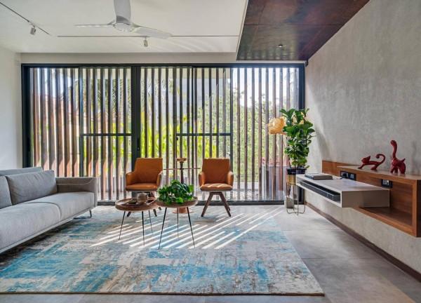 跟父母同住“回”字戶型,雙客廳雙樓梯中間天井汀步,舒適和睦 跟父母同住“回”字戶型,雙客廳雙樓梯中間天井汀步,舒適和睦