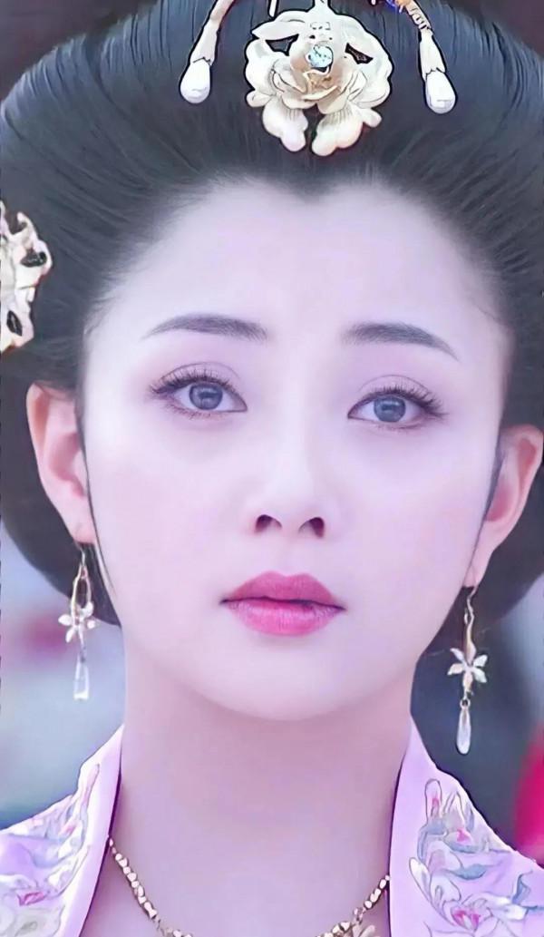 「殷桃」疏影仙音猶夢取