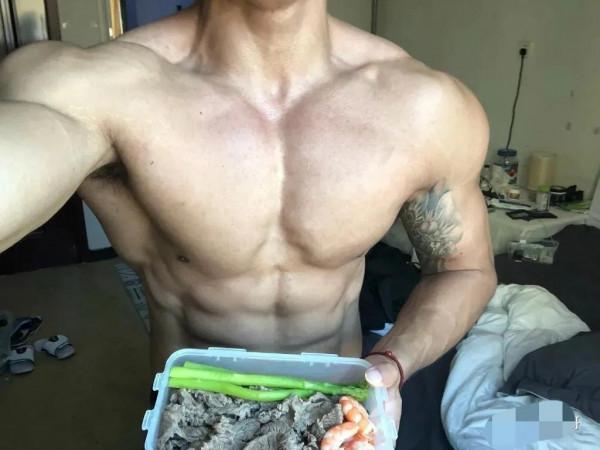 健身真的能讓男生變得帥氣