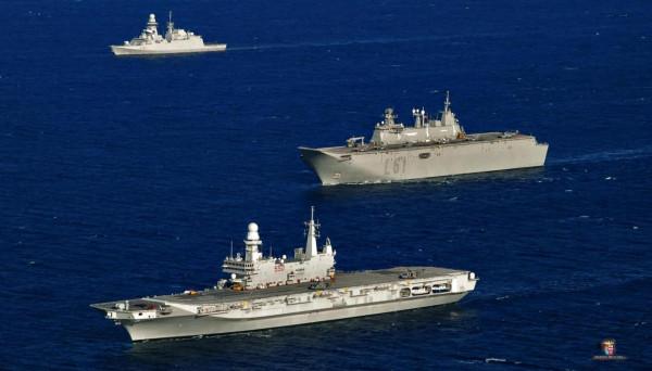 &OpenCurlyDoubleQuote;胡安&CenterDot;卡洛斯一世&rdquo;號戰略投送艦圖集（60圖）