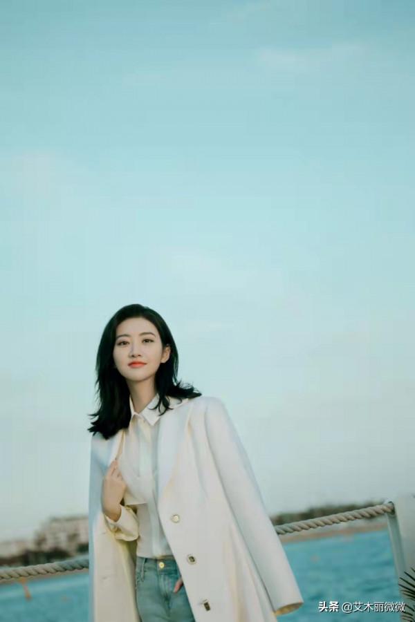 景甜才是真“仙女姐姐”，穿薄荷綠紗裙美出新高度，看了讓人心動