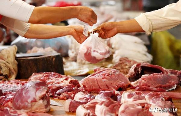 “10元肉”成常態,豬肉價格下降44.9%,養殖戶欲哭無淚 “10元肉”成常態,豬肉價格下降44.9%,養殖戶欲哭無淚