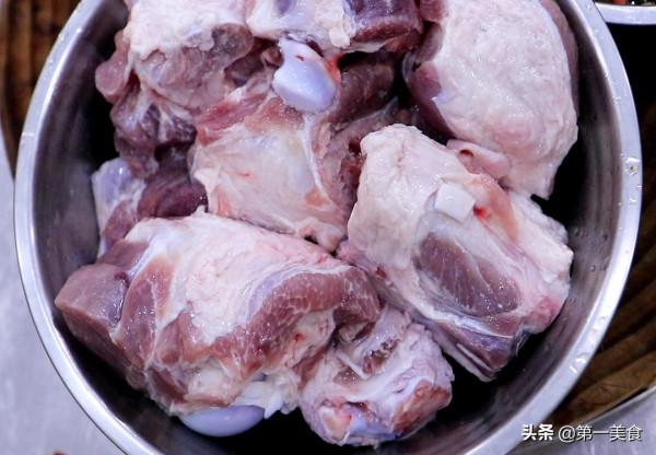 大骨頭怎麼滷才入味?廚師長教你正宗做法,鹹香軟爛,味道清香 大骨頭怎麼滷才入味?廚師長教你正宗做法,鹹香軟爛,味道清香