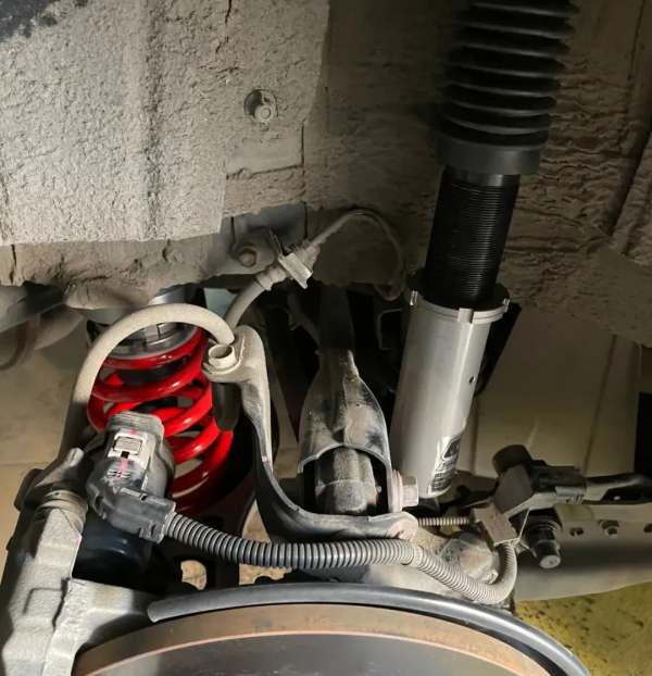 避震安裝案例 | 19款豐田凱美瑞升級LT絞牙避震 避震安裝案例 | 19款豐田凱美瑞升級LT絞牙避震