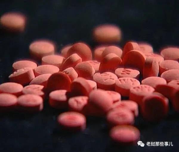 寮國小孩無意間發現大宗毒品，警方緊急&OpenCurlyDoubleQuote;失物招領&rdquo;