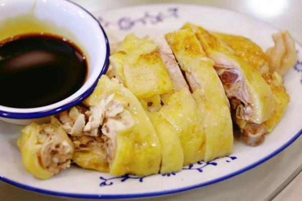 四川朋友看到哭了，這一桌菜沒一個辣的！江浙網友：講究一個鮮字