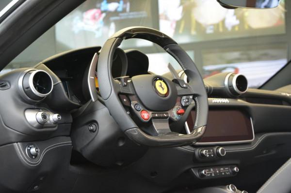 法拉利Portofino M到店實拍 馬力提升至620匹