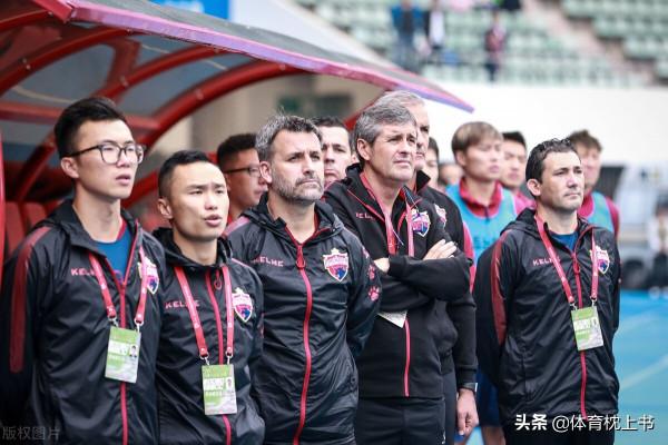 蒼蠅不叮無縫蛋，又一葡萄牙外教吐槽男足職業態度有問題