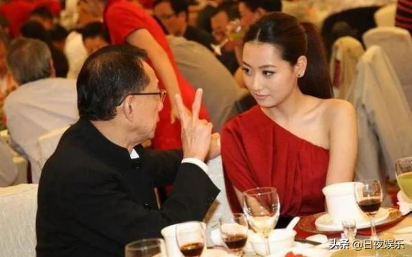 白冰：以為嫁給愛情，誰知遭遇騙婚？怦然再心動，卻又遇渣男