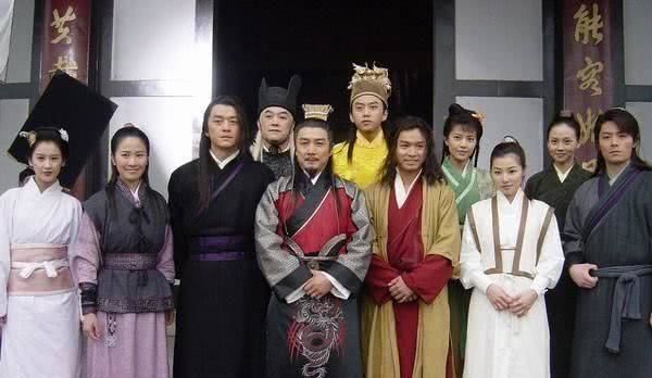 認出了霍建華和高圓圓,卻沒有認出鄧超,當年這部劇真是臥虎藏龍 認出了霍建華和高圓圓,卻沒有認出鄧超,當年這部劇真是臥虎藏龍