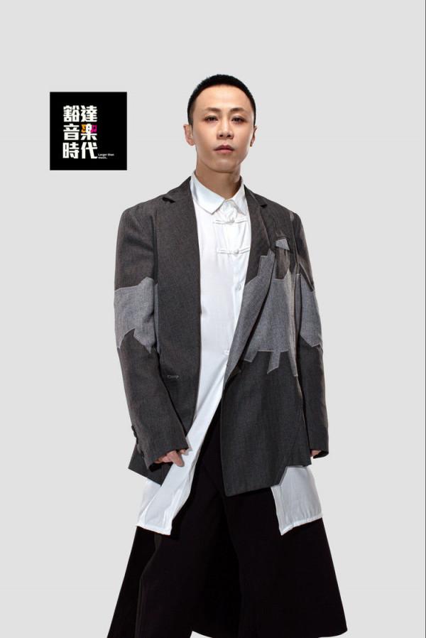 戴荃新專輯《俠客行》,是如何實現國風&;流行音樂“一體化”的? 戴荃新專輯《俠客行》,是如何實現國風&;流行音樂“一體化”的?