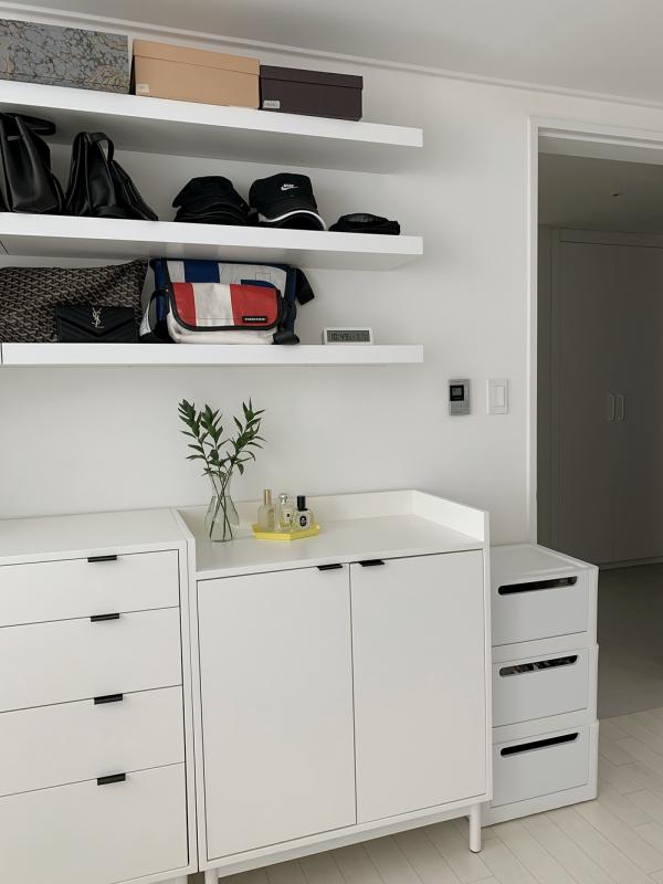 比起日式，極簡風的家更得我心，大白牆純粹乾淨到像一張“白紙”