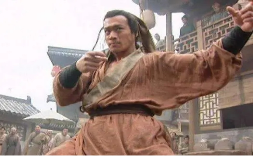 武松刺配恩州，施恩送兩隻熟鵝大哭而去，原來另有隱情