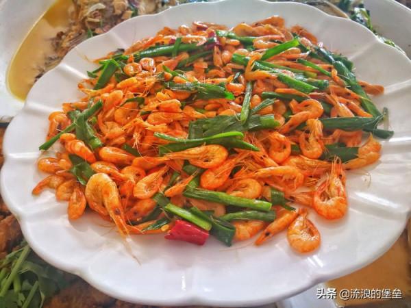 東北人的“貓冬”，少不了熱炕頭，和這7道下酒“硬菜”