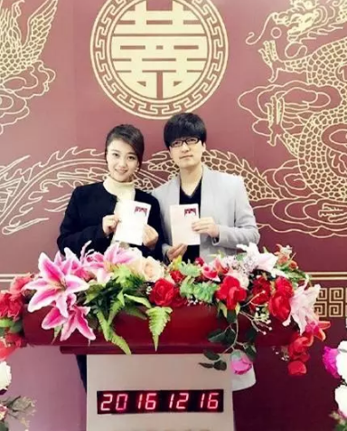 玖月奇蹟：星光大道走紅，結婚兩年後離婚，風光背後有淚水